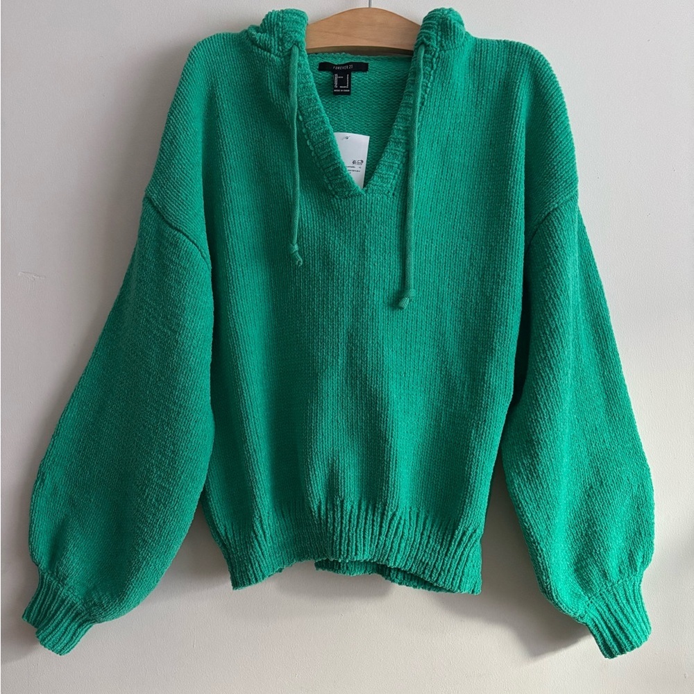 Forever21 Green Mint Women’s Knit Hodded Drop-Sleevele V-Neckline Sweater Size S